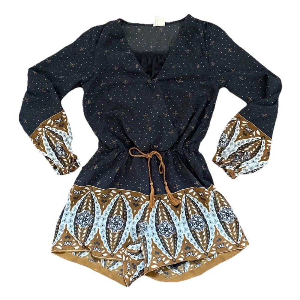 EUC Japan Jumper Romper Shorts Women’s Size S Ajrakh style Paisley Print Boho - Picture 1 of 16
